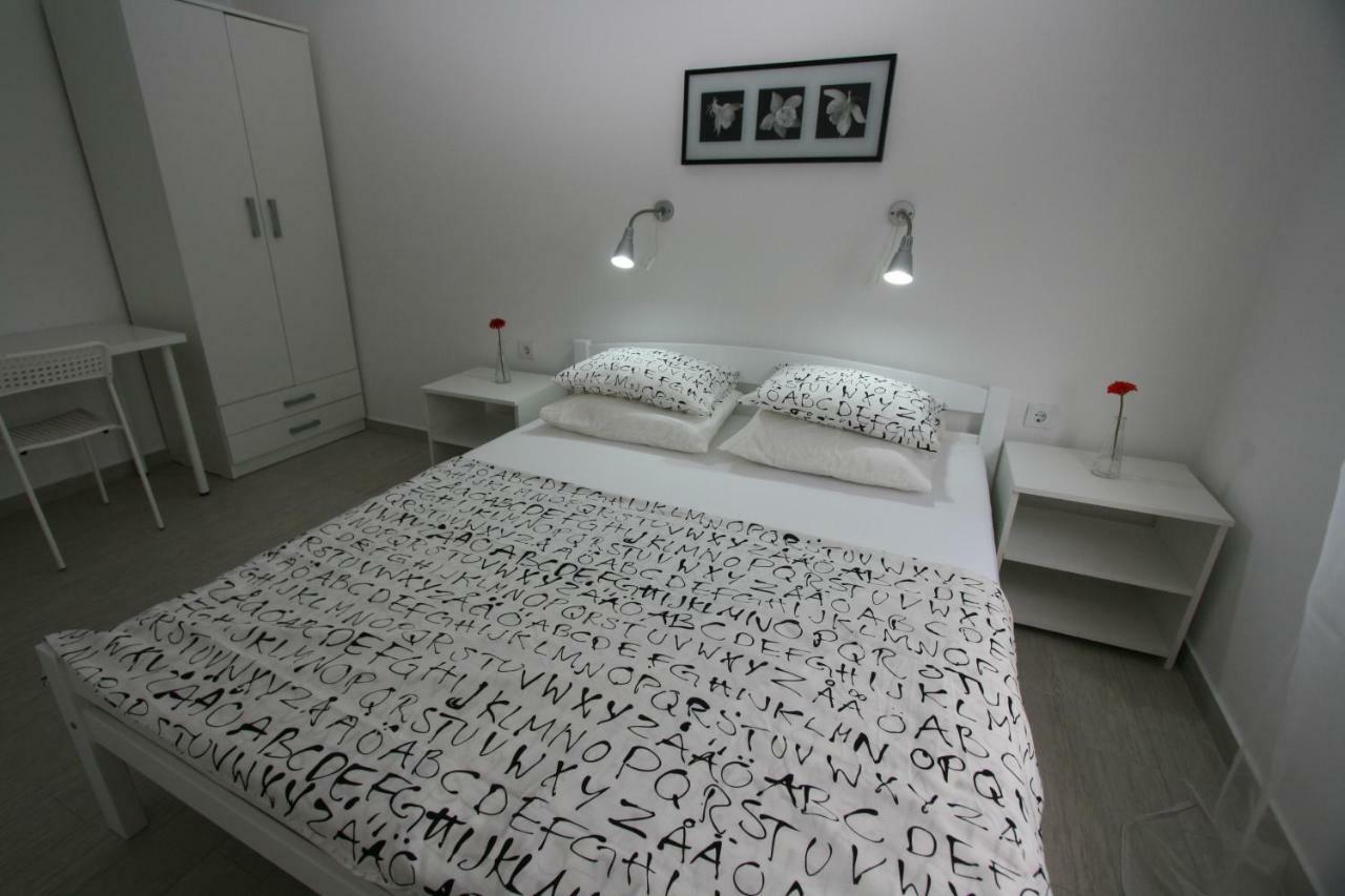Apartmani Popovic ニン エクステリア 写真