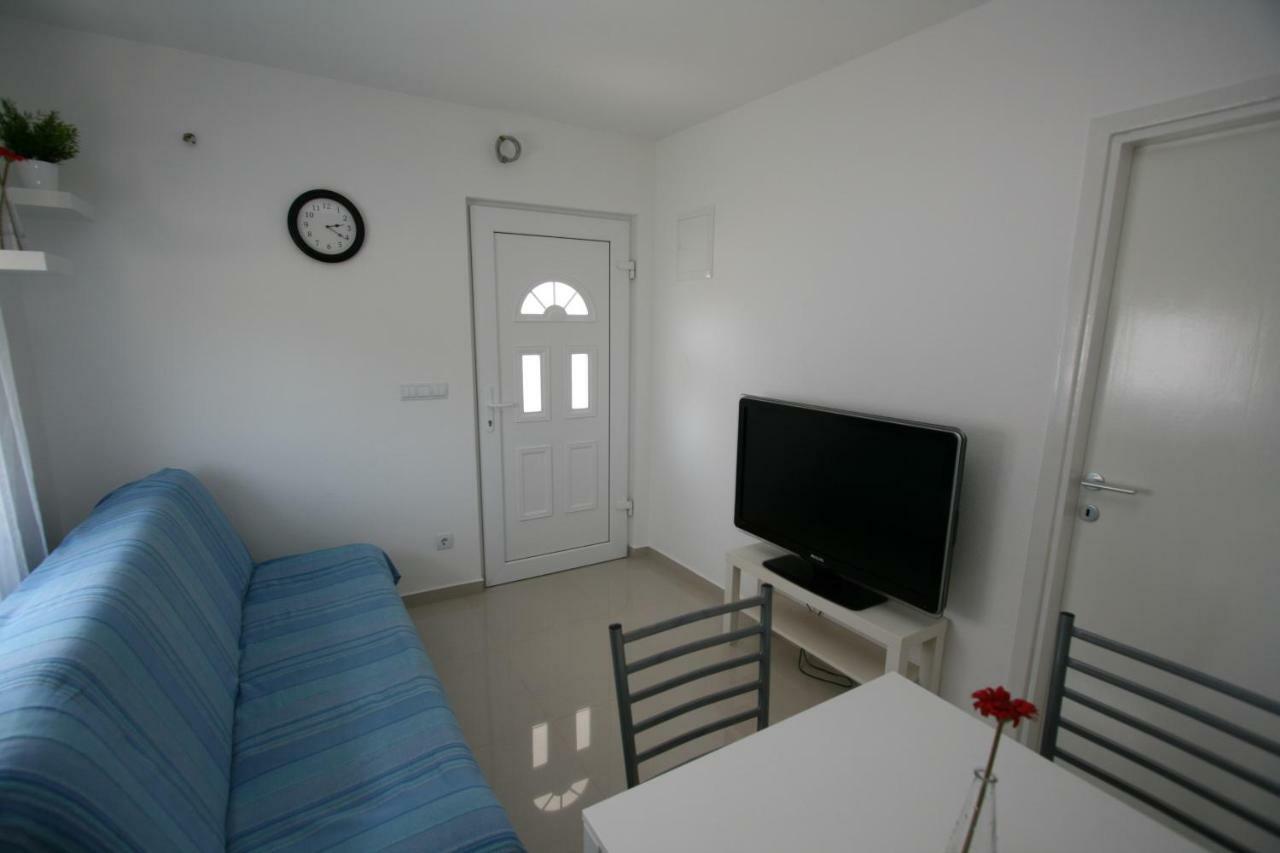 Apartmani Popovic ニン エクステリア 写真